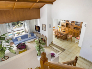 Nuri in Blanes with 5 bedrooms and 3 bathrooms