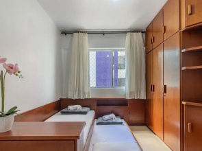 3BR Apt w/ Balcony 100m From Beach Evz0601