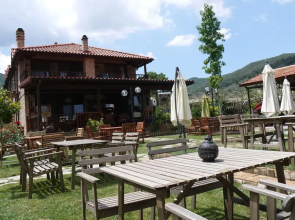 Naturalife Farm Hotel