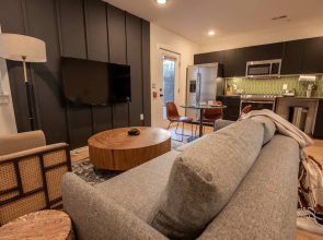 Sosuite 1BR Apt w Patio W D Sofabed