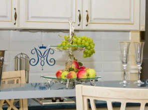 Metro Hotel Apartments