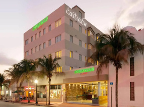 Courtyard by Marriott Miami Beach-South Beach