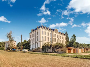 Pretty Apartment with Large Communal Terrace near Borstendorf