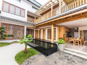 Lily Garden Hostel