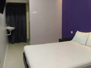 SPOT ON 90138 Hotel Elwarda Klcity