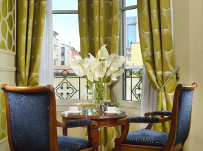 Grand Visconti Palace