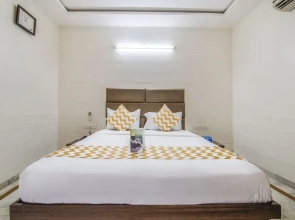 FabHotel Deluxe Resort