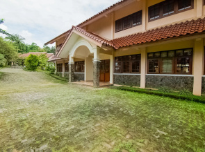 Hotel O Wisma Langen Werdhasih