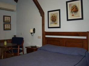Hotel Rural Castúo