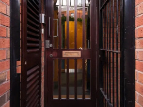 Russell Scott Backpackers Hostel