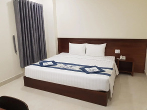 Victory Airport Hotel