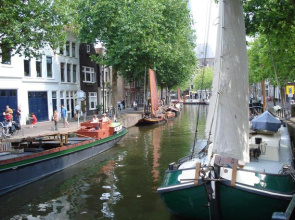 Canalhouse Aan de Gouwe