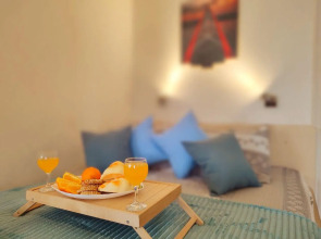 Yousinn (Юсинн) на улице 2-ой Обской 73