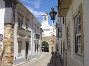 Ah Villas