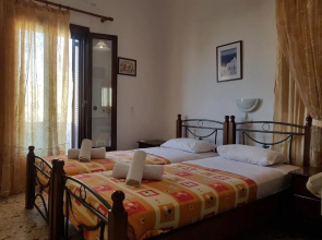 Hotel John Tatakis
