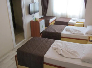 Dostlar Hotel
