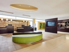 Courtyard by Marriott Leon at the Poliforum