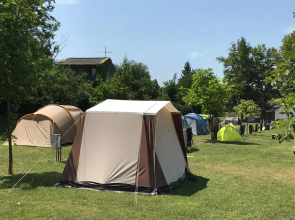 Oliver Inn Camping