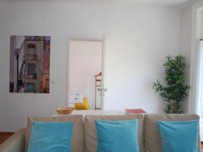 Sunny, central and comfy Ap. in Av. da Liberdade
