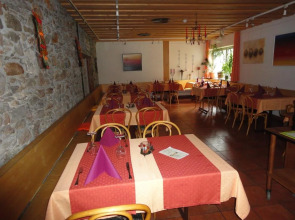 Holiday Home Leontica 1498