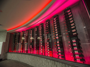 Kinam Hotel