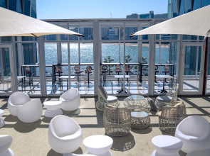 DeHomme Hotel