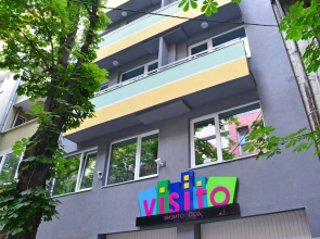 Visito Apart House