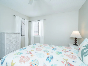 Condo Sleeps 5 w/ Resort Style Amenities!