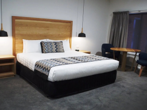 Euston Motel