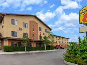 Super 8 by Wyndham Butte MT