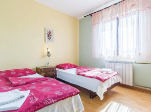Beautiful Home in Volme With Wifi and 2 Bedrooms