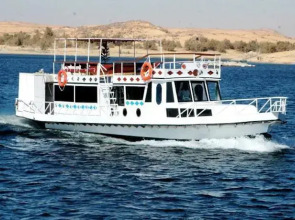 Safari Boat Nubian 1