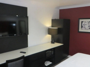 Legend Hotel Hollywood