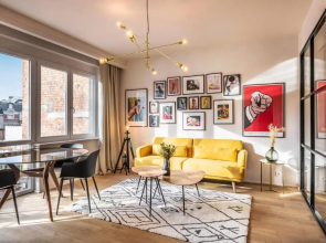 Mini loft 1 bedroom 2 steps from Av Louise