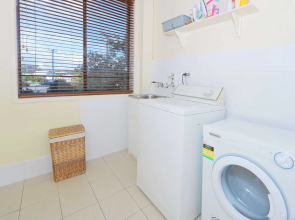 20 Kingsway 3 Bedroom Holiday Apartment