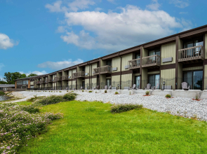 Best Western Indian Oak