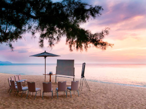 Renaissance Phuket Resort & Spa