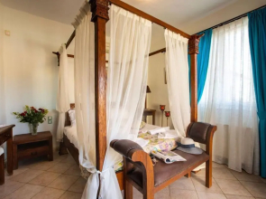 Inviting Arokaria Apartment in Panormo