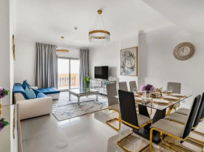 Stunning 2BR Apt Palm Jumeirah