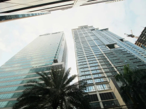 MaxStays - Max Style @ One Eastwood Avenue