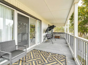Private Hot Tub & Golf Course Views: Lakeway Gem
