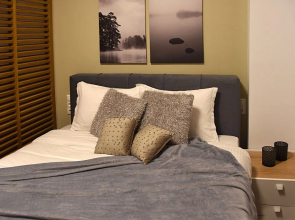 Gusto Luxury Apt Must