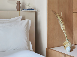 Buckle Street Studios by Locke, Aldgate