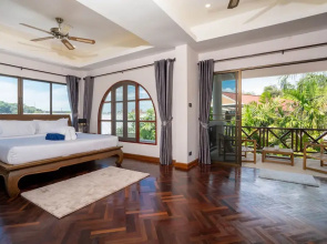 Tropical 3BR Pool Villa Amaya in Kamala