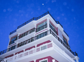 Roel Residence Apartments