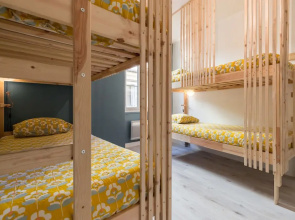 Garibaldi Bed  Breakfast