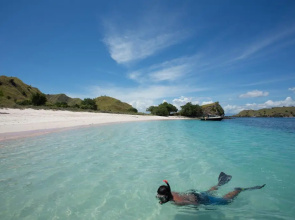 The Jayakarta Suite Komodo Flores
