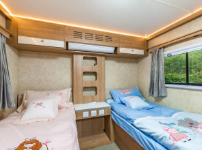 MovingCastle RV Camping