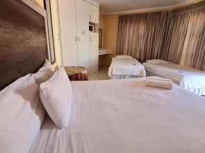 Ethen Guest House