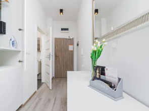 Studio Lubelska Cracow by Renters
